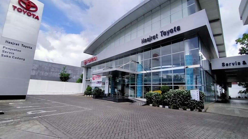 TOYOTA Bitung