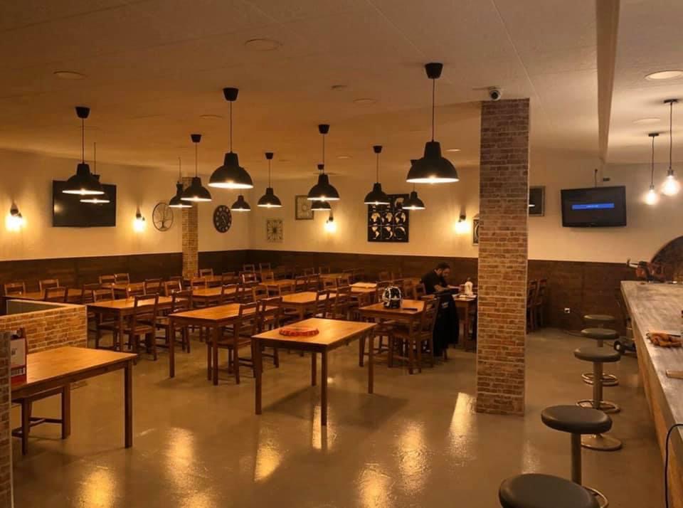 RIDER'S Bar & Restaurant