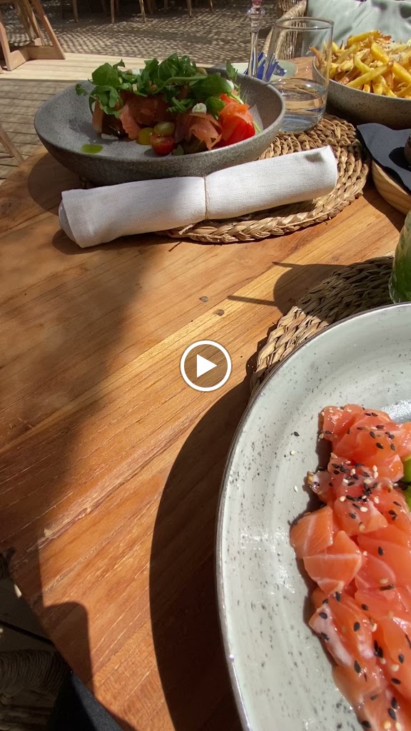 Restaurante Luuma Beach Marbella — Videos