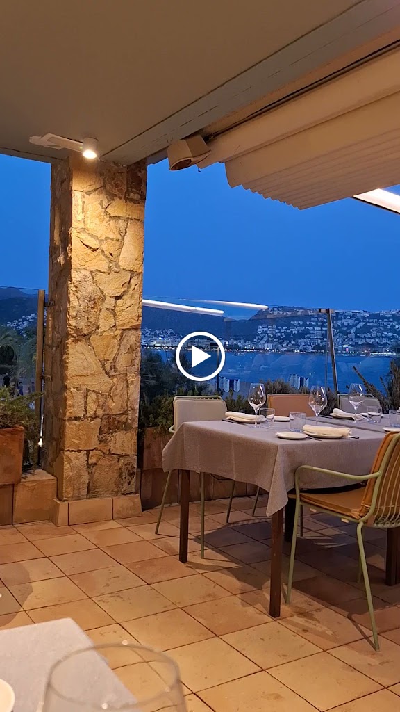 ROM Restaurant — Ambiente