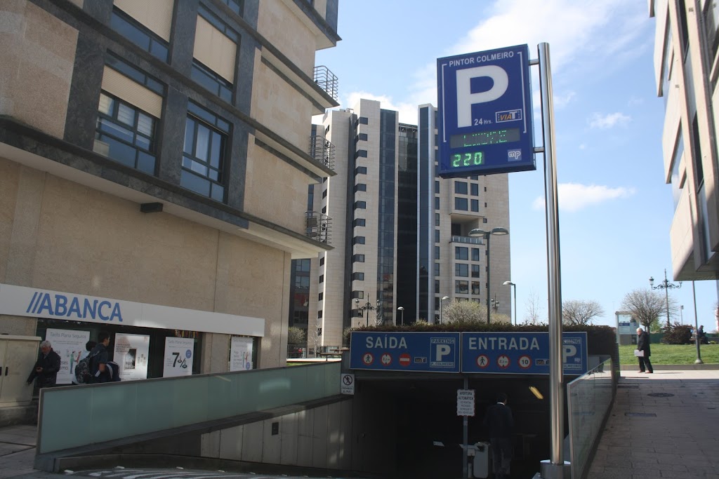 Parking Pintor Colmeiro