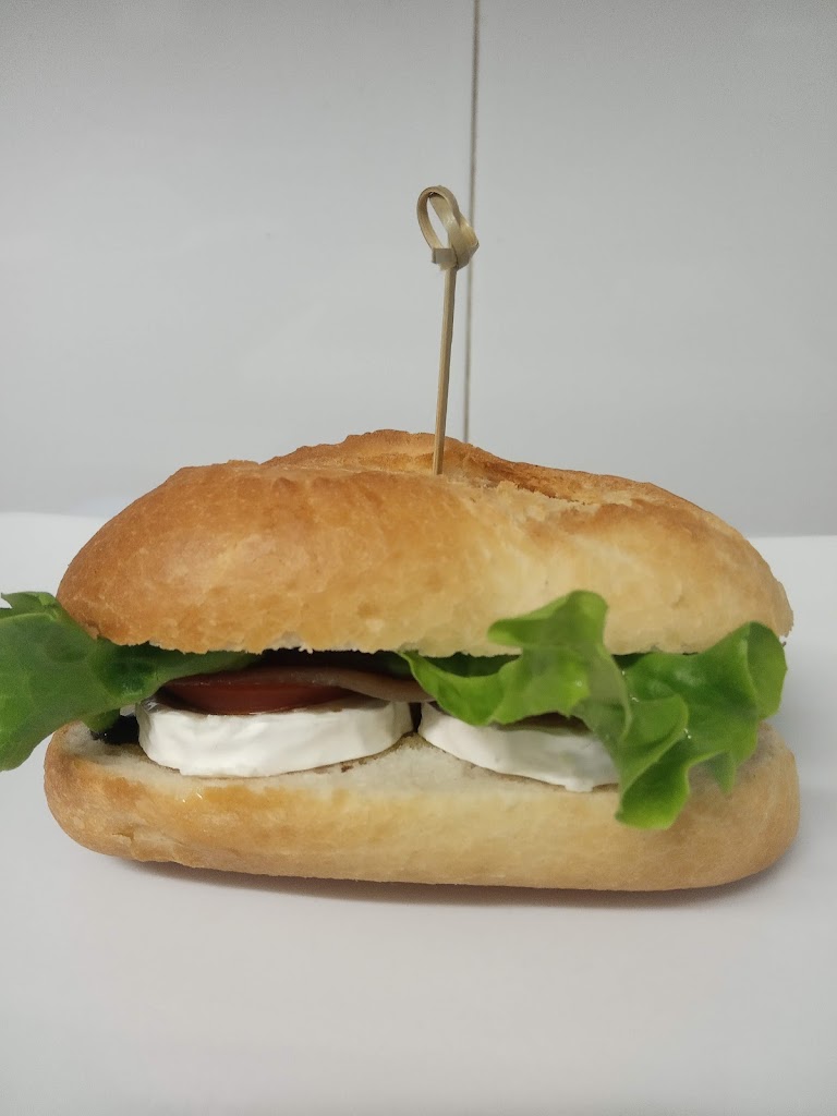 Taberna Segrel — Comida y bebida