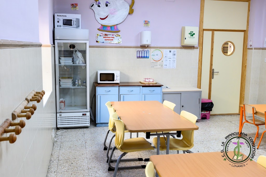 Colegio Diocesano "La Inmaculada Concepcion" - Linares