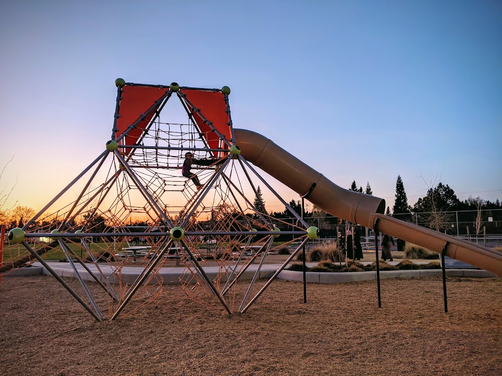 Eastern Oak Park