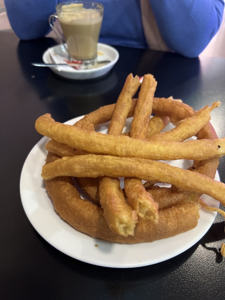 el Despachito — Comida y bebida