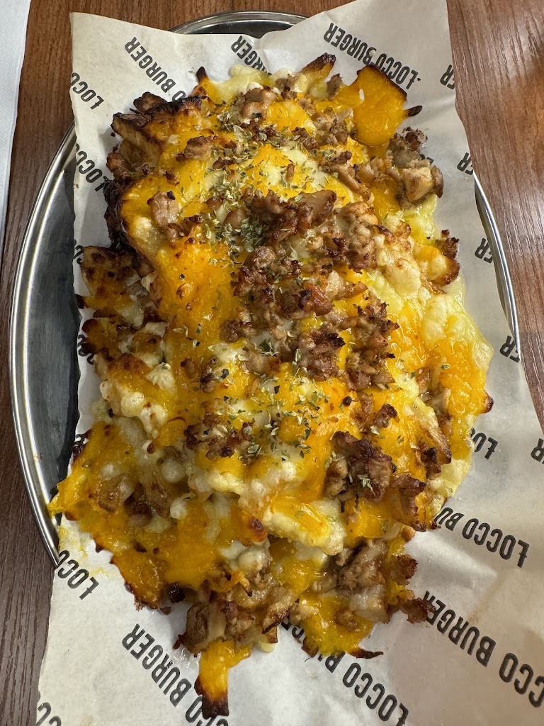 Locco Burger Dos Hermanas — Comida y bebida