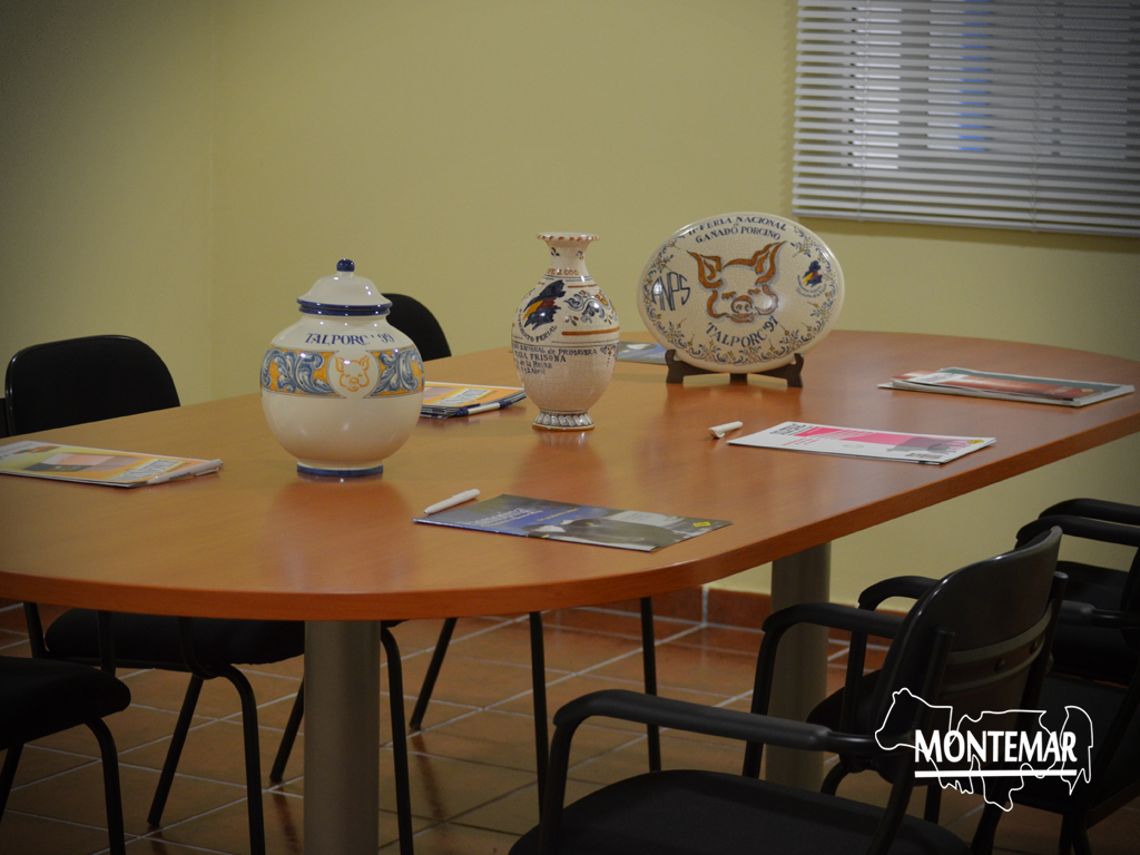 Comercial Veterinaria Montemar