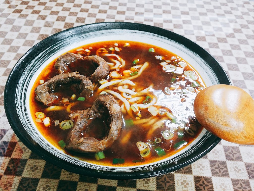 育霖牛肉麵 的照片