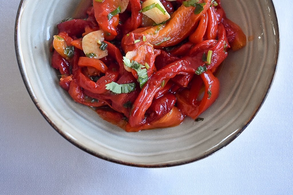 Restaurante Girassol — Comida y bebida