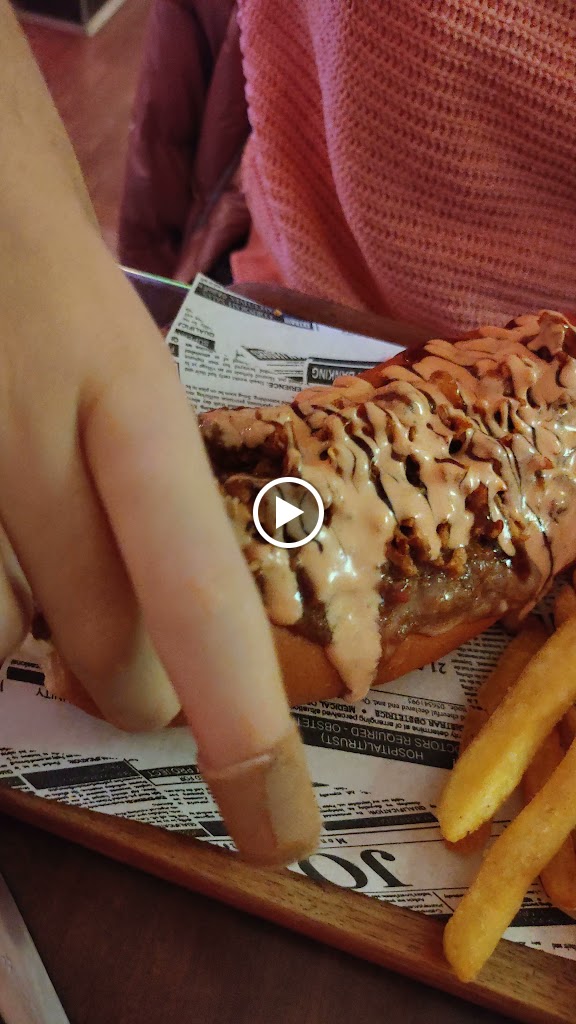 Restaurante Hot Dogs Likes 1994 — Videos