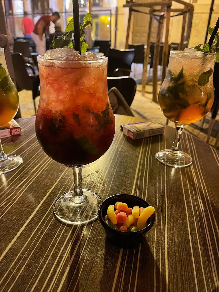 Laboutique Cafe-Bar