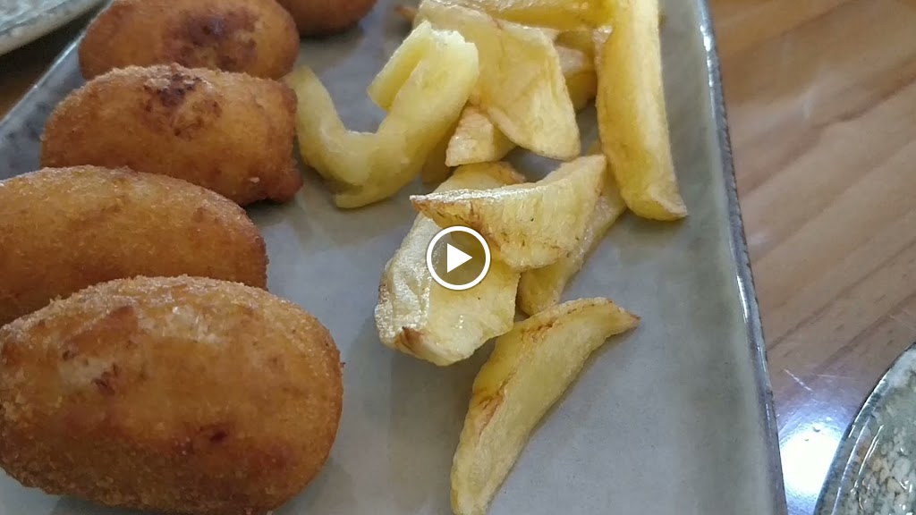 Restaurante Cien Vinos Natural Food — Videos