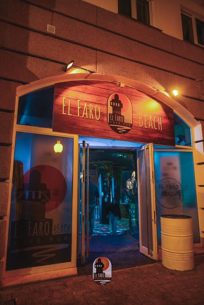 El Faro Beach Cafe Pub