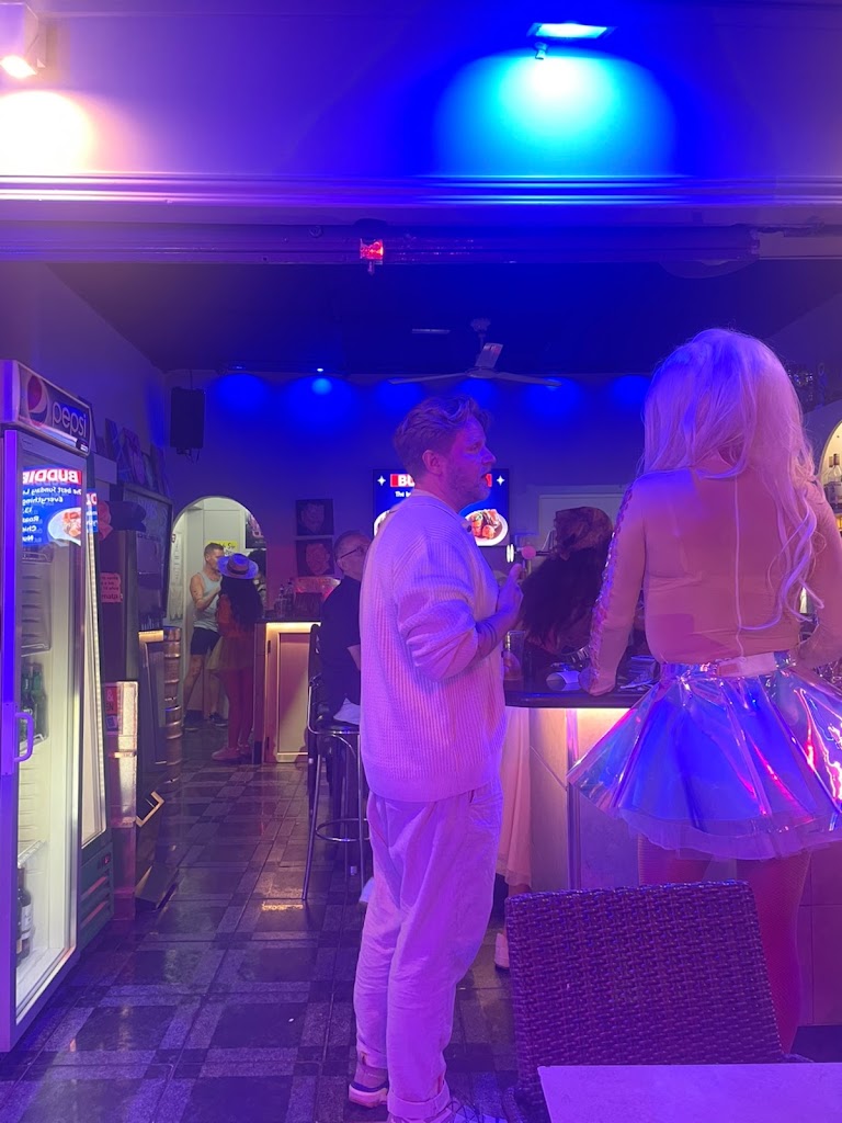 Buddies Bar — Mas recientes