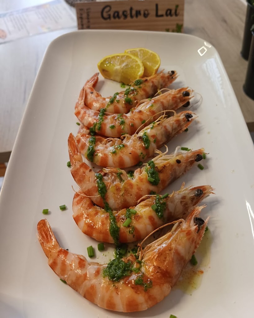 Restaurante GASTRO LAI — Comida y bebida
