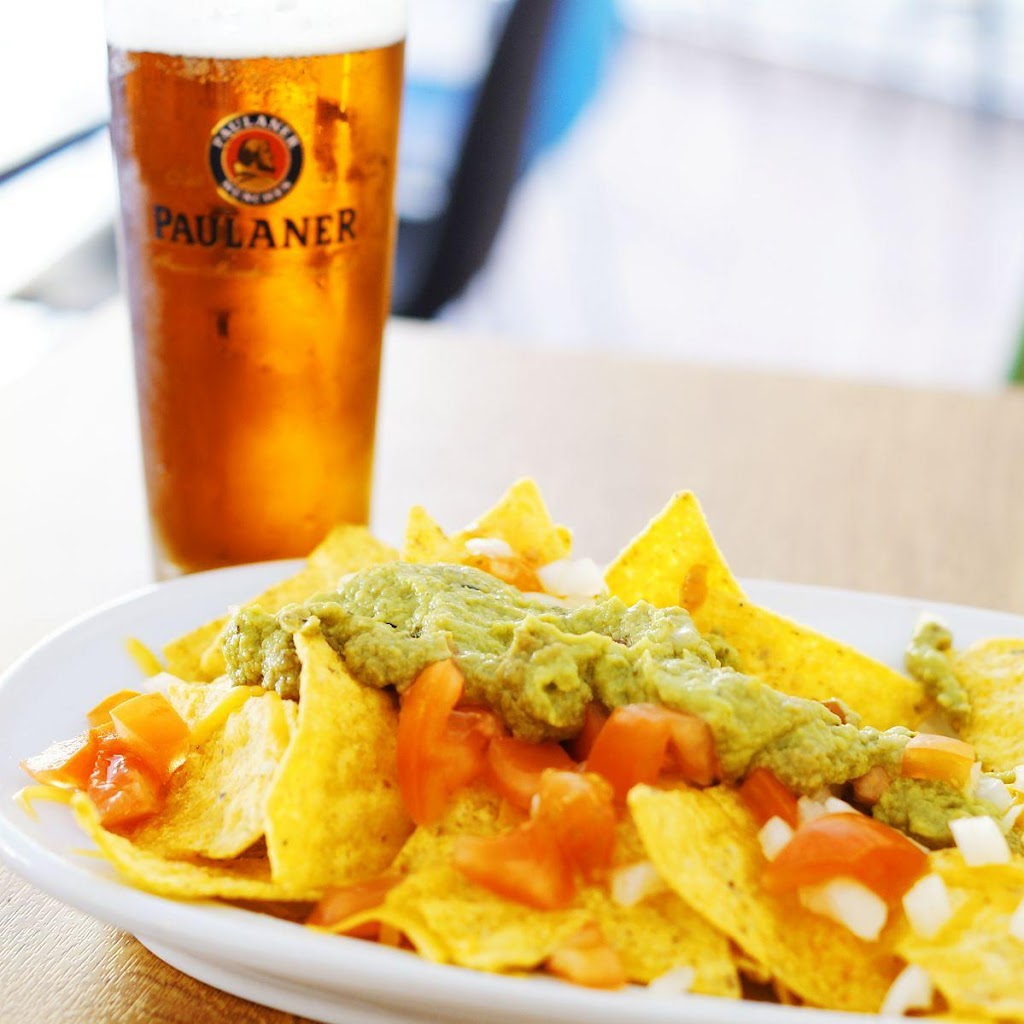 friends & burgers — Nachos