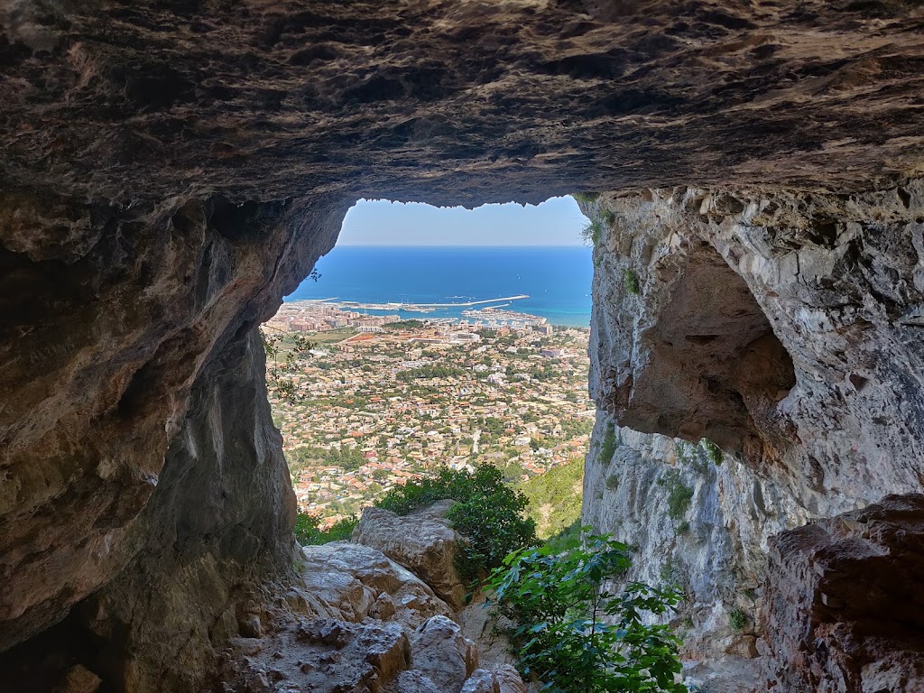 Cueva del Agua