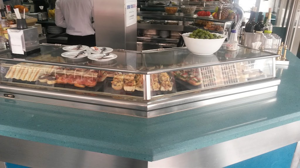 Cafeteria Eiffel Cerveceria — Ambiente