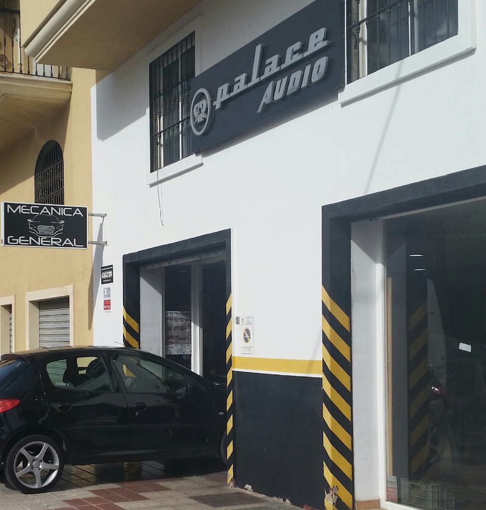 Palace Auto — Exterior