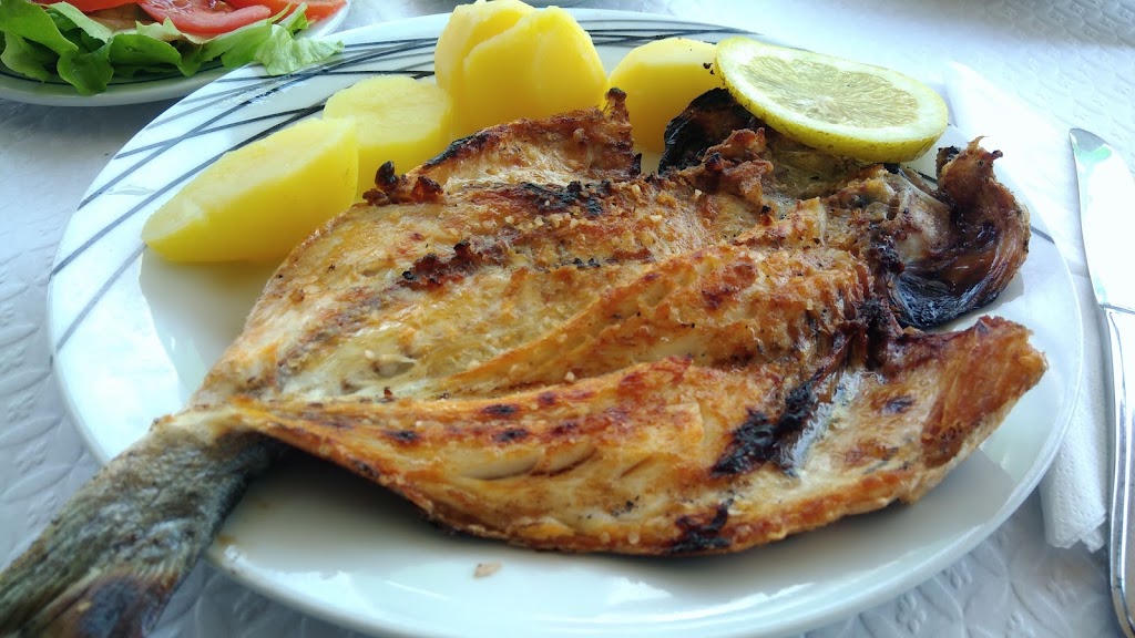 Restaurante O Marques — Comida y bebida