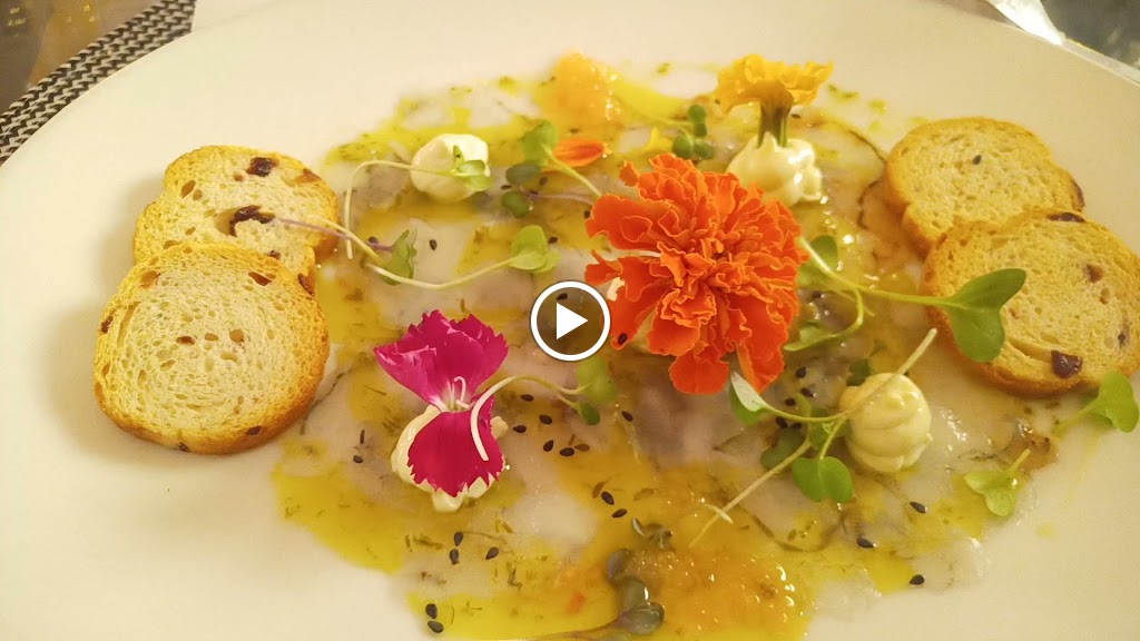 Restaurante il Porto — Videos