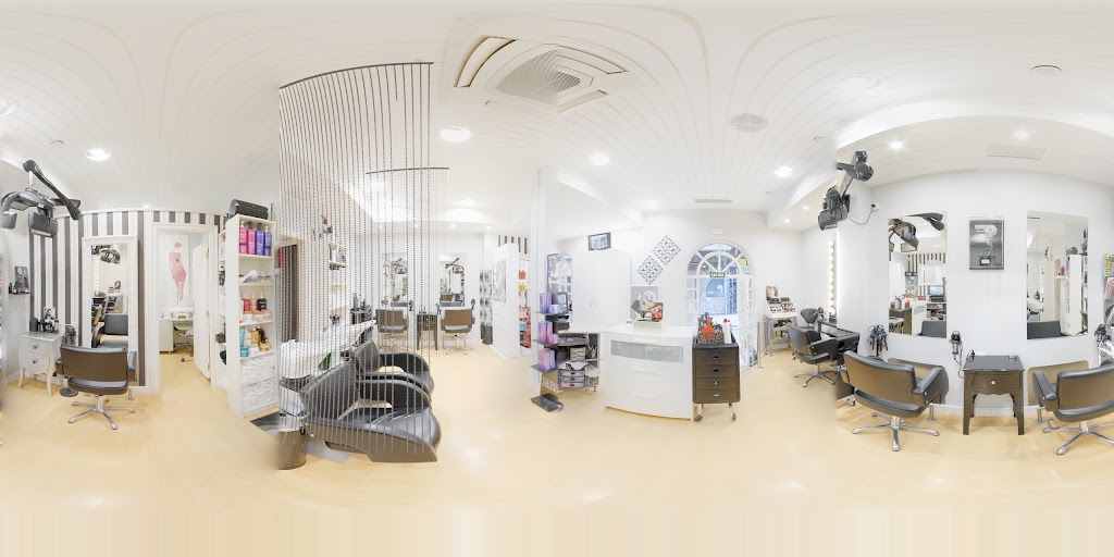 Salon Petit Barakaldo — Street View y 360deg