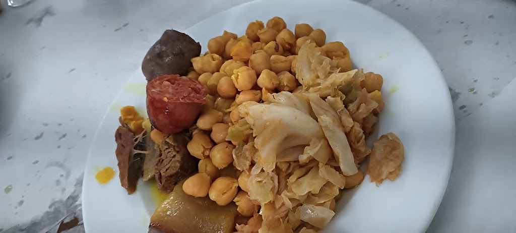 Bar Restaurante El Cazador — Cocido madrileno