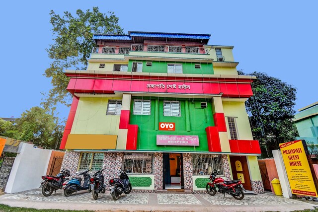 Oyo Flagship Projapati Guest House