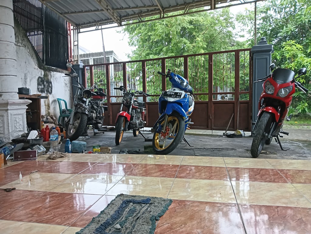 KJM Garage