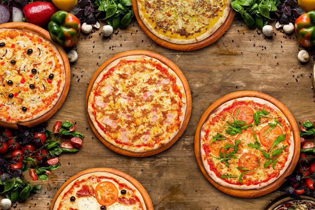 Pizza a Punt * Olesa de Montserrat — Comida y bebida
