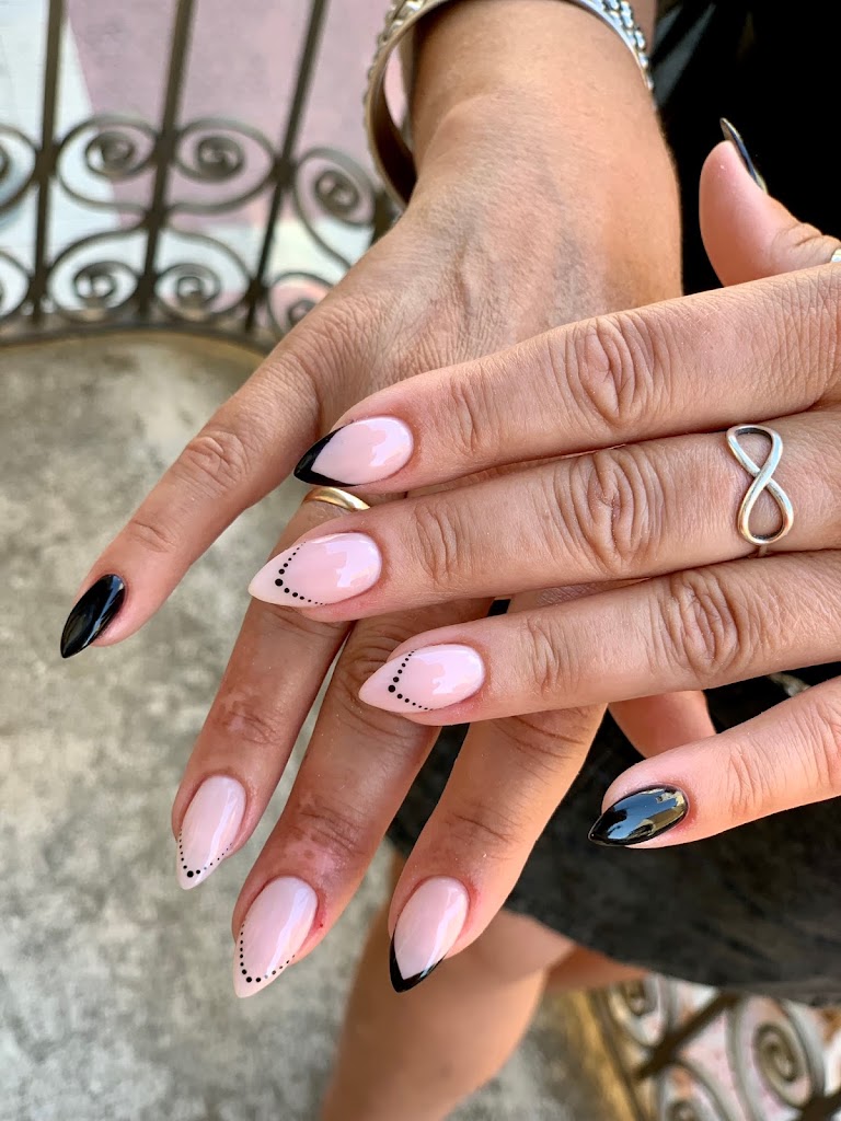 El Paradis de la Bellesa — Manicura