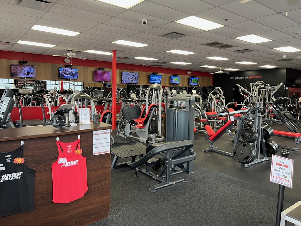  Snap Fitness Lake Villa