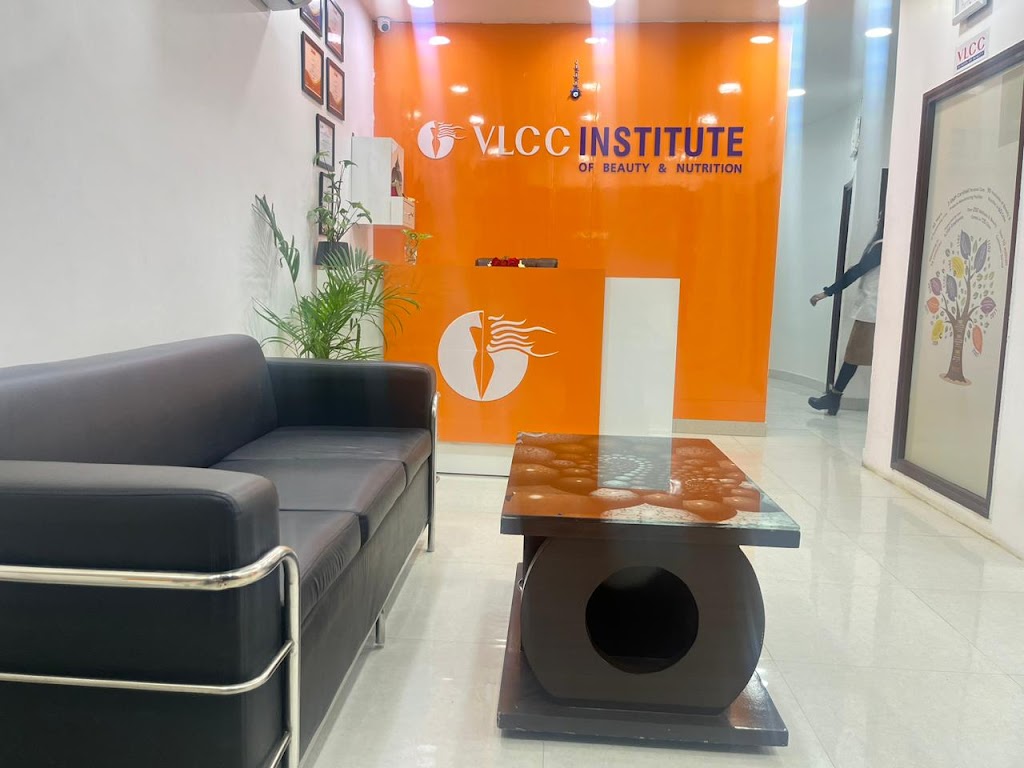 Vlcc School Of Beauty Institute In Ganga Nagar Meerut