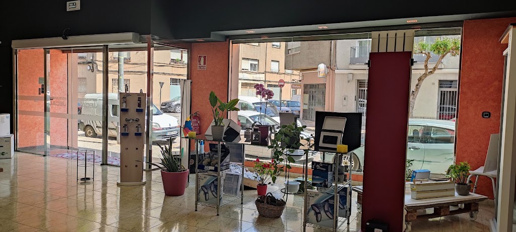 Instalaciones Jecal S.L — Exterior