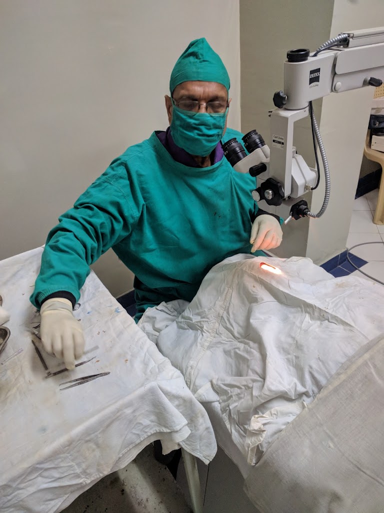 Girraj Goyal Eye Ortho Care Jaipur