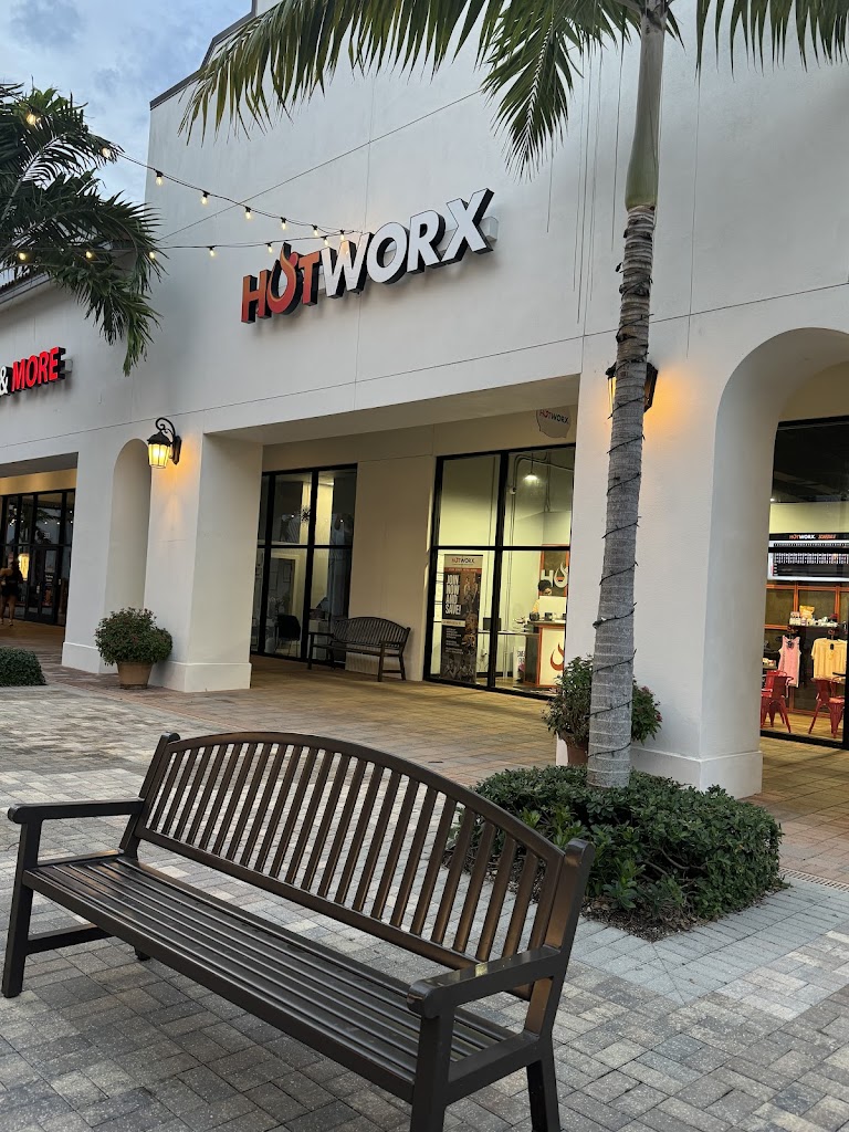  HOTWORX- Estero ( University Village