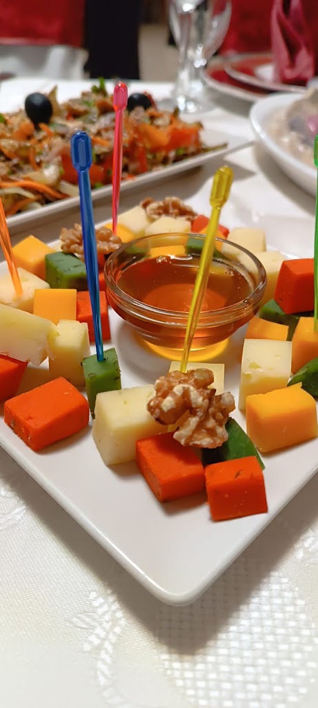 Restaurante S&V — Comida y bebida
