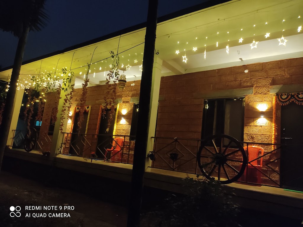 Shraddha Kaku Khanaval And Vinayak Home Stay