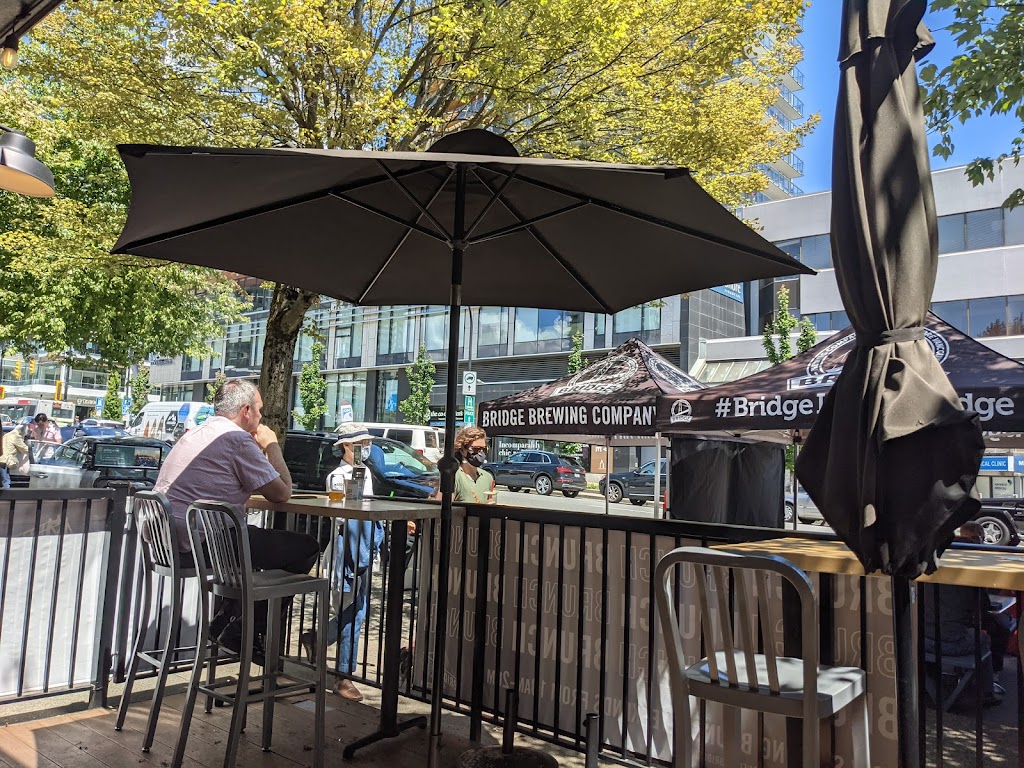 Lonsdale BridgeDeck in North-Vancouver