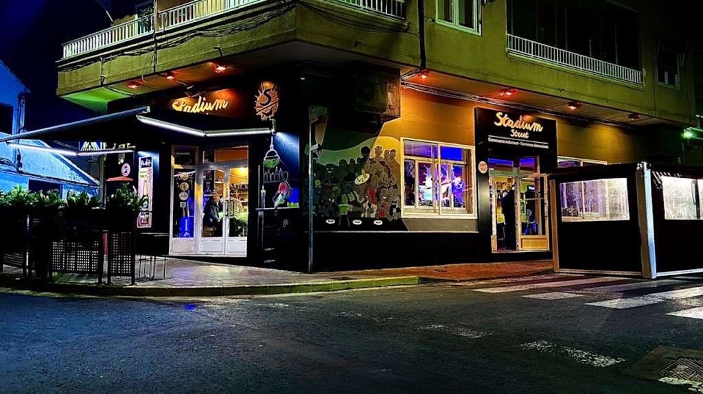 STADIUM STREET. CERVECERIA ARTESANAL