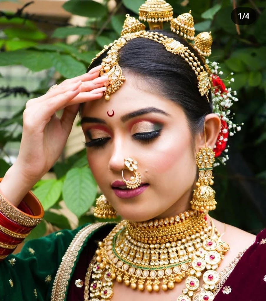 Glitz N Glam Ladies Parlour