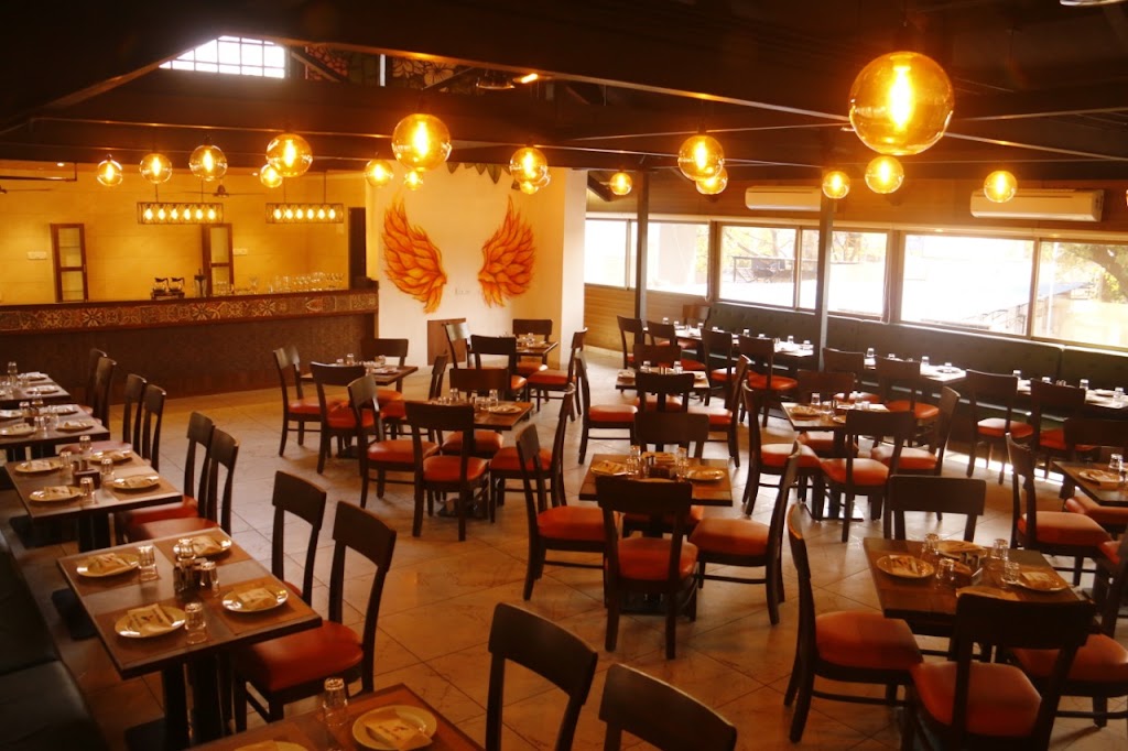 Hotel Mazda Cafe Best Cafe In Nashik Family Restaurant In Nashik Multicusion Restaurant In Nashik