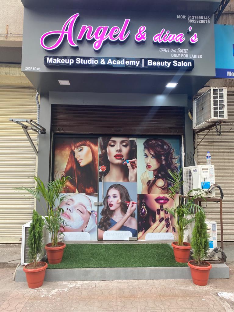 Angel N Divas Makeup