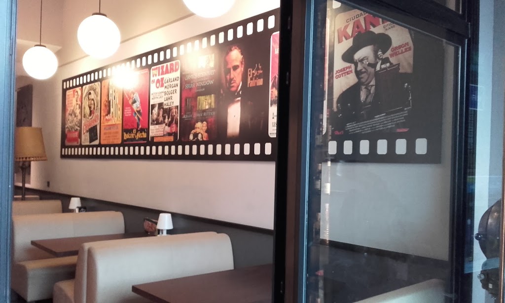 Casino Gastro Bar — Ambiente
