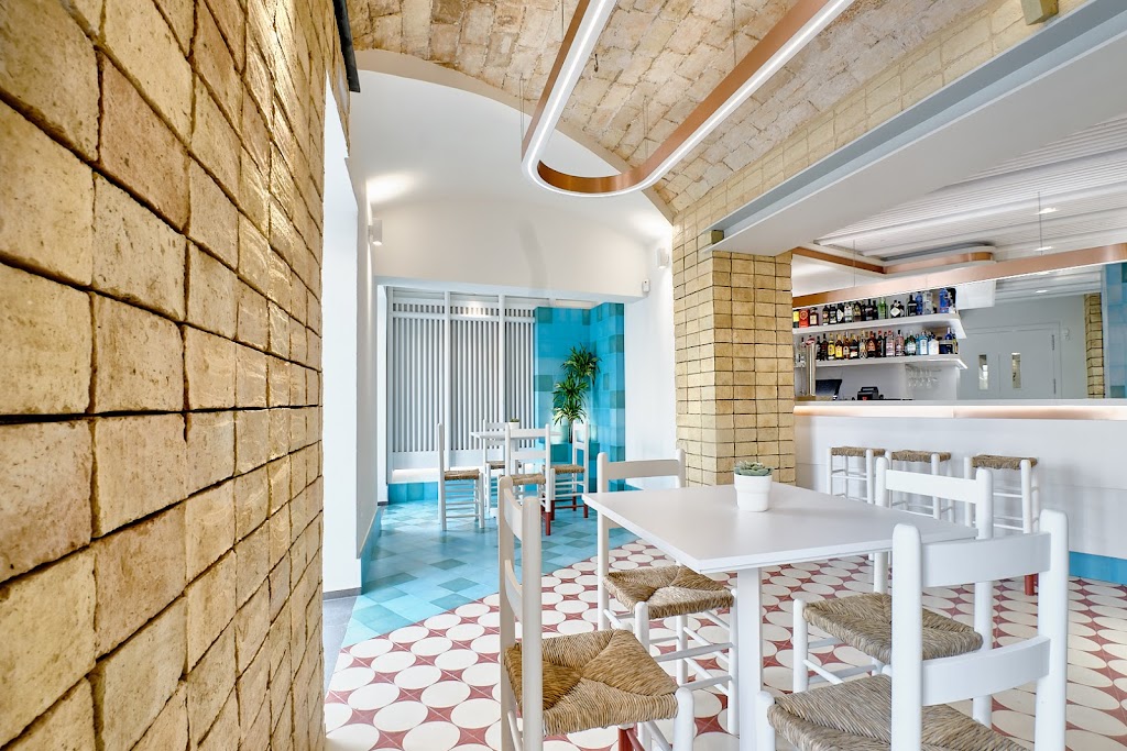 La Taberna de Las Quince Letras