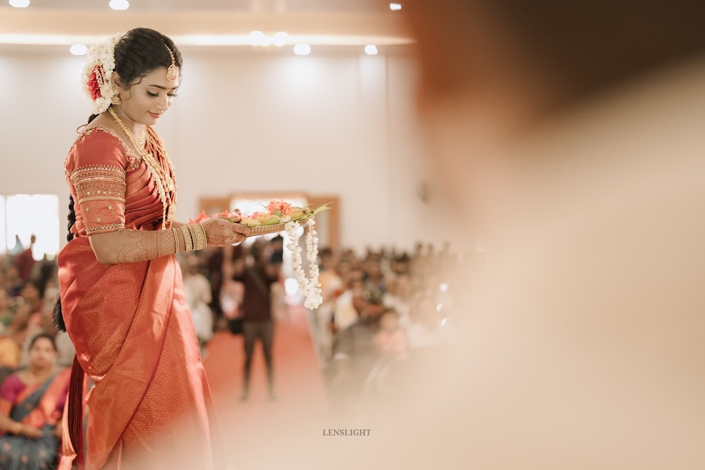 Avi S Beauty Makeover And Bridal Studio