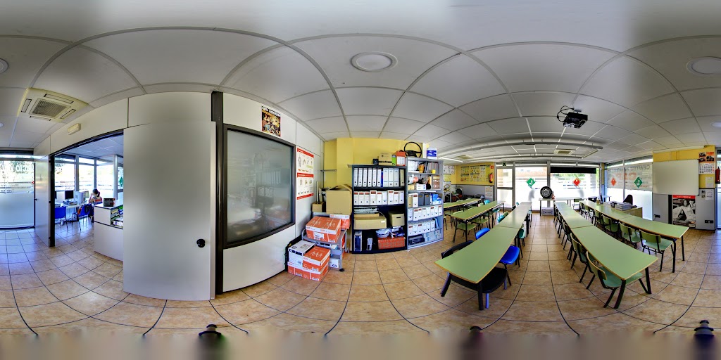 Elias Autoescuela S.L.