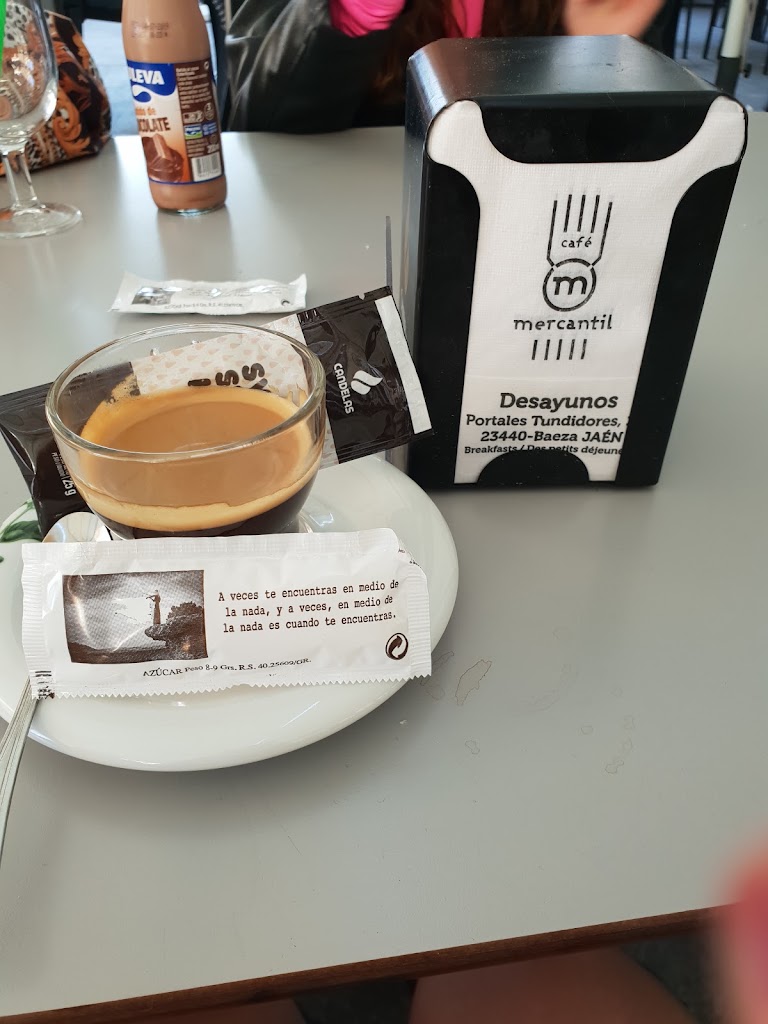 Palacio De Los Salcedos Restaurante — Comida y bebida