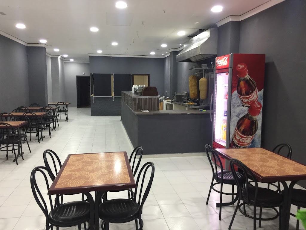 Pizzeria Kebab Ubeda — Ambiente