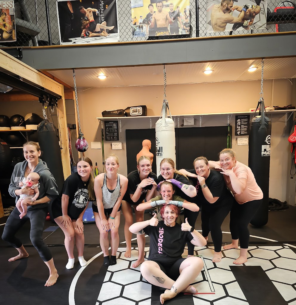  La Bodega Fitness and Fight Club